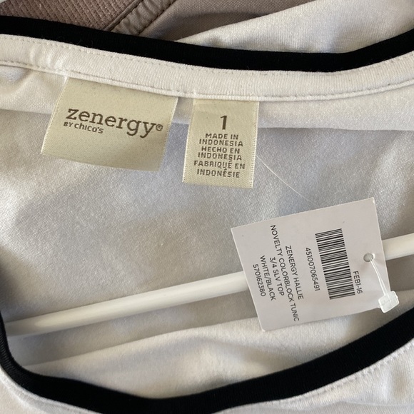 Zenergy by Chicos Black and white tunic, size 1 - Picture 4 of 7